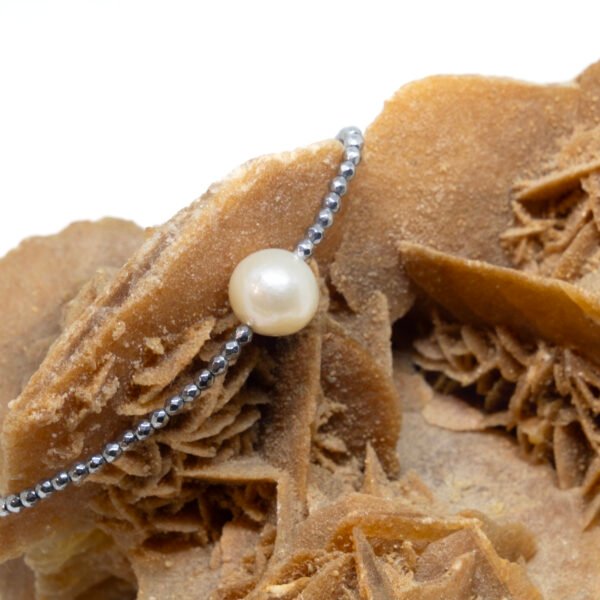 Bracelet perle d'eau douce blanches ø 9-10 mm et hématites