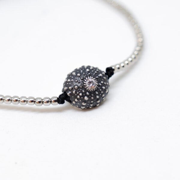 Bracelet oursin en argent 925 noirci serti diamant blanc et billes d'argent