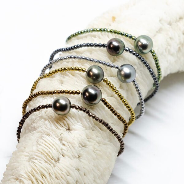 Bracelet perle de Tahiti ronde ø 9-10 mm et hématites