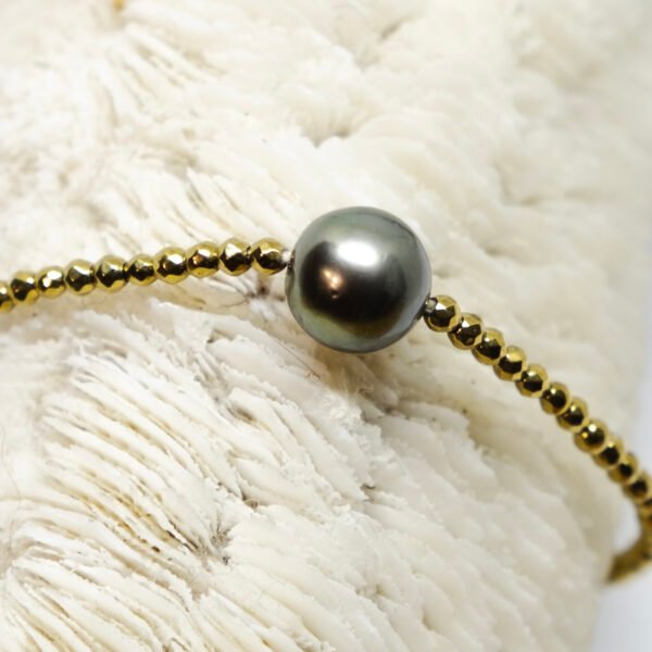 Bracelet perle de Tahiti ronde ø 9-10 mm et hématites