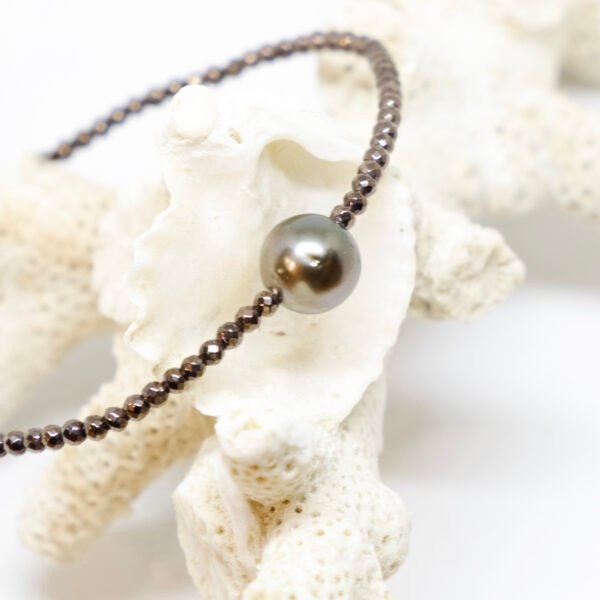 Bracelet perle de Tahiti ronde ø 7-8 mm et hématites