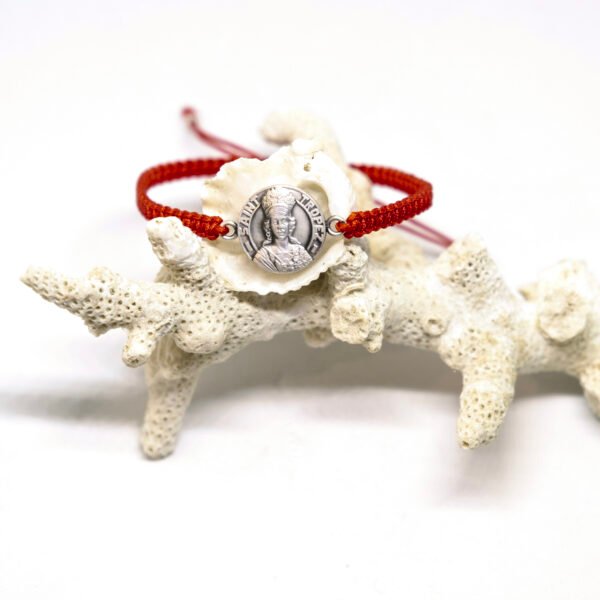Médaille de Saint-Tropez ø 15 mm et macramé