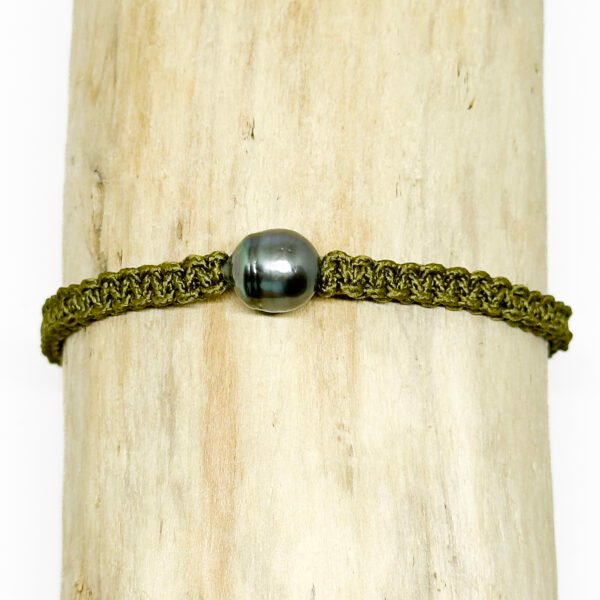 Bracelet perle de Tahiti et macramé