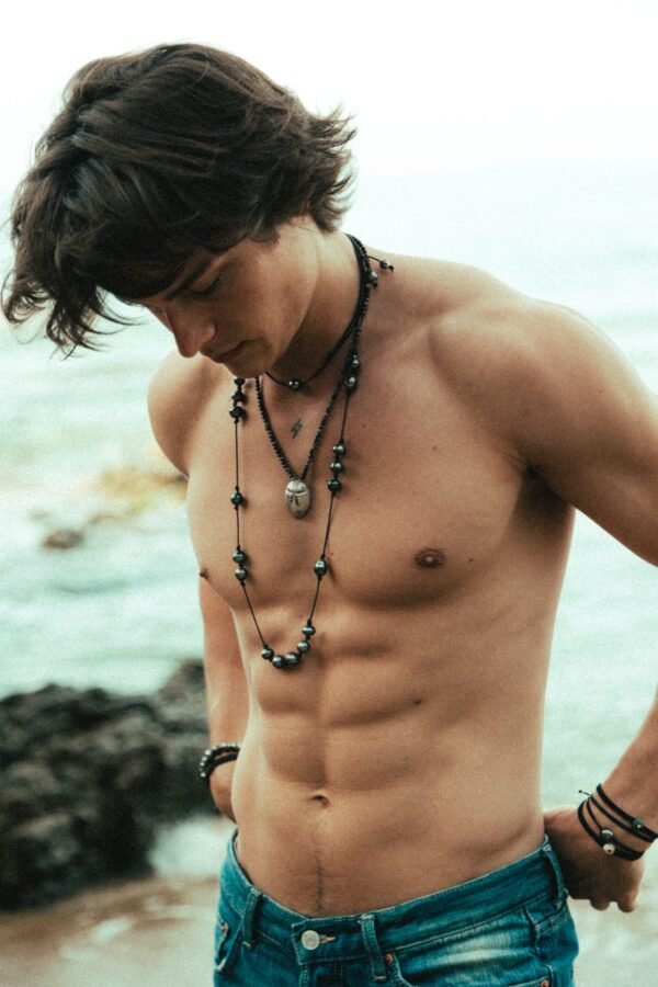 Sautoir perles de Tahiti baroques 8/10/15mm et cuir de Kangourou