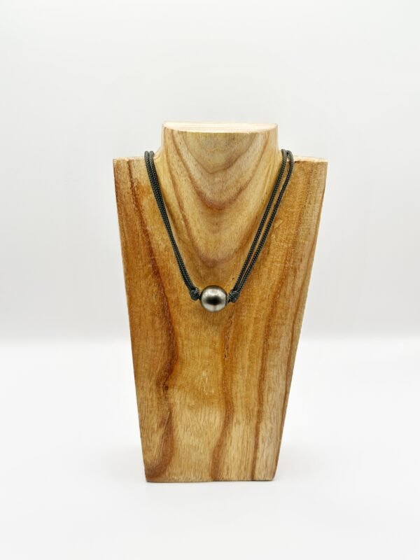 Collier Perle de Tahiti Baroques 14/15mm et paracorde