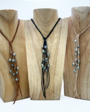 Pompon perles de Tahiti sur cuir de kangourou